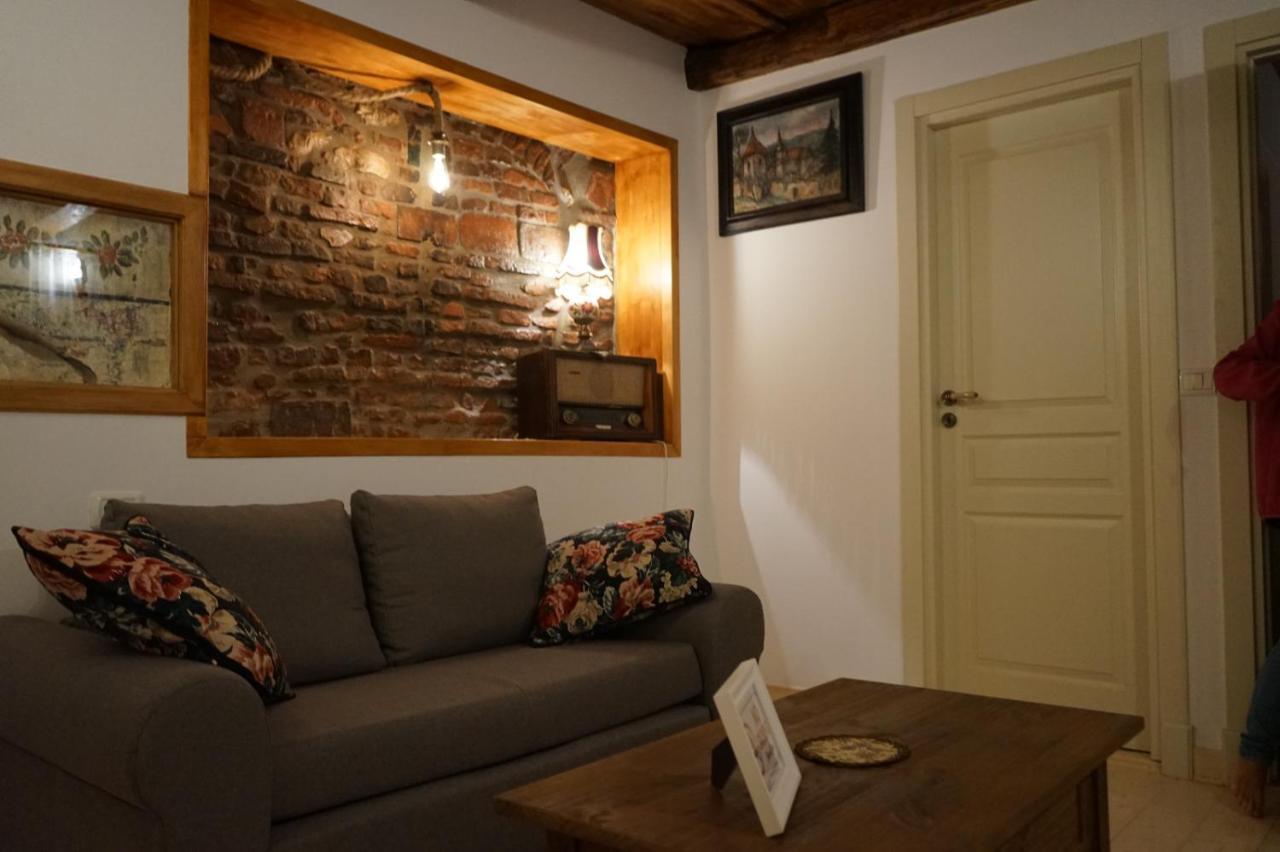 Crown Of Karolina Apartment Brasov Exterior photo